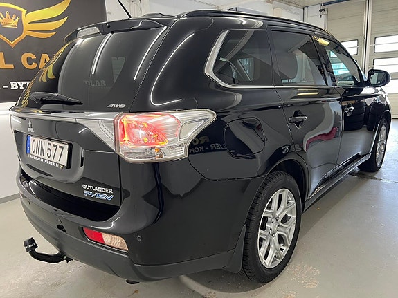 Mitsubishi Outlander 3 of 25