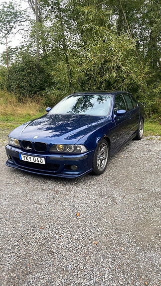 BMW 528i 9 of 9
