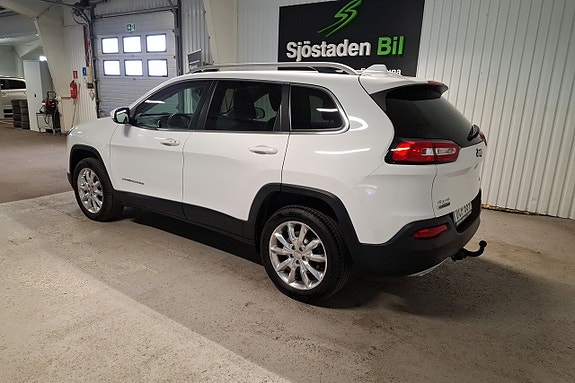 Jeep Cherokee 4 of 10