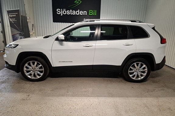 Jeep Cherokee 3 of 10