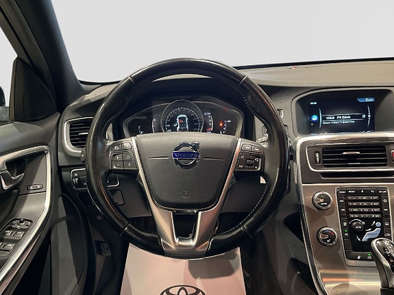 Volvo V60 Cross Country 10 of 11
