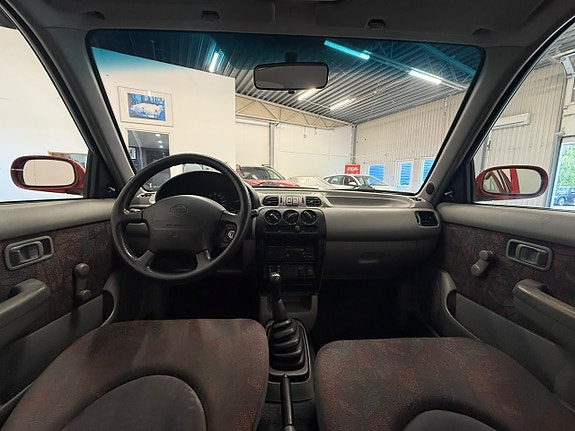 Nissan Micra 10 of 10