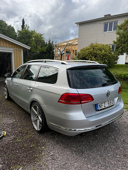 Volkswagen Passat 4 of 5