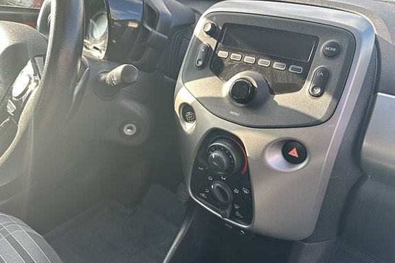 Peugeot 108 17 of 20