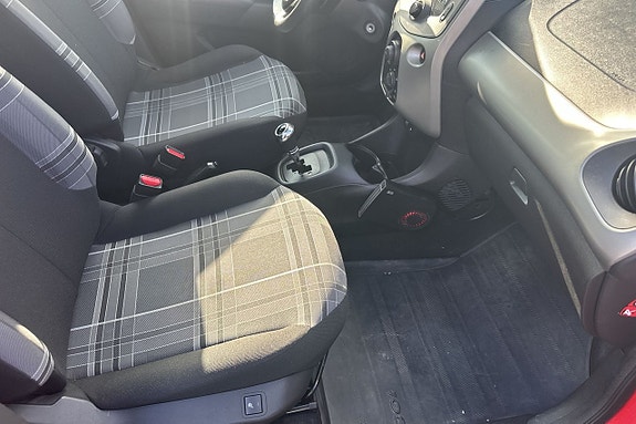 Peugeot 108 13 of 20