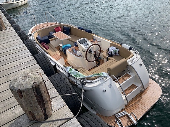 Snipa Carisma 600 Tender, Exklusiv snipa med det mesta + lite till. 3 of 8