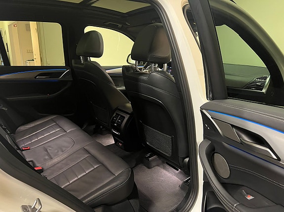 BMW X3 23 of 27