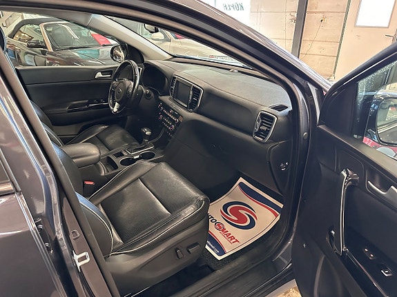 Kia Sportage 11 of 18