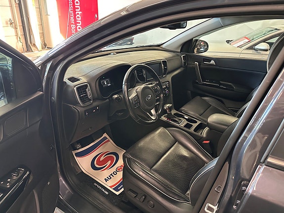 Kia Sportage 8 of 18