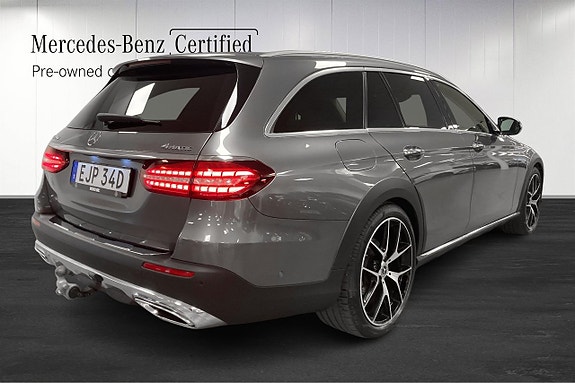 Mercedes-Benz E220 d 3 of 16