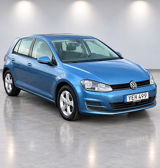 Volkswagen Golf VII 2 of 6