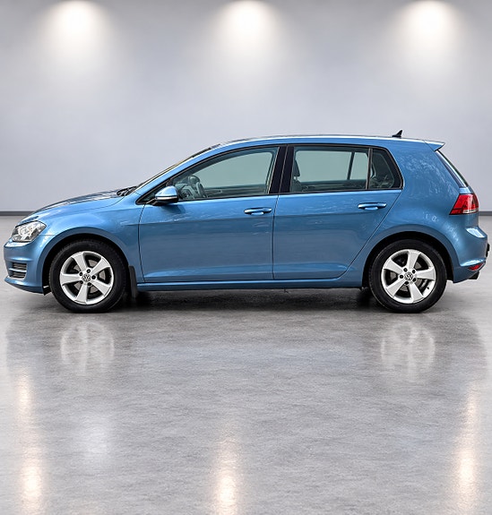 Volkswagen Golf VII 4 of 6