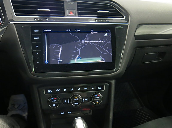 Volkswagen Tiguan Allspace 26 of 30