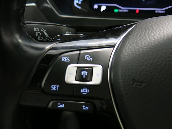Volkswagen Tiguan Allspace 27 of 30