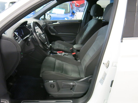 Volkswagen Tiguan Allspace 11 of 30