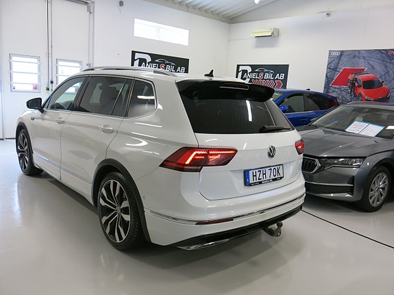 Volkswagen Tiguan Allspace 4 of 30