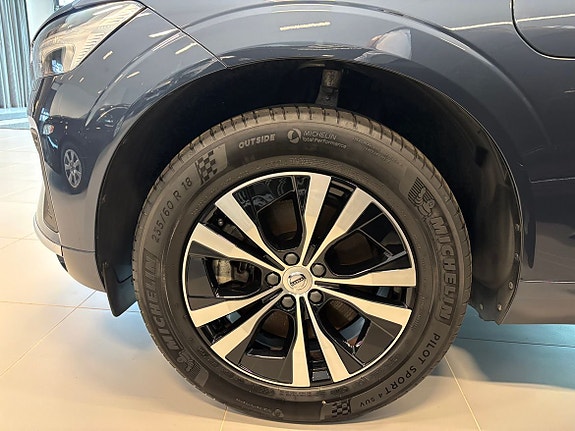 Volvo XC60 13 of 13