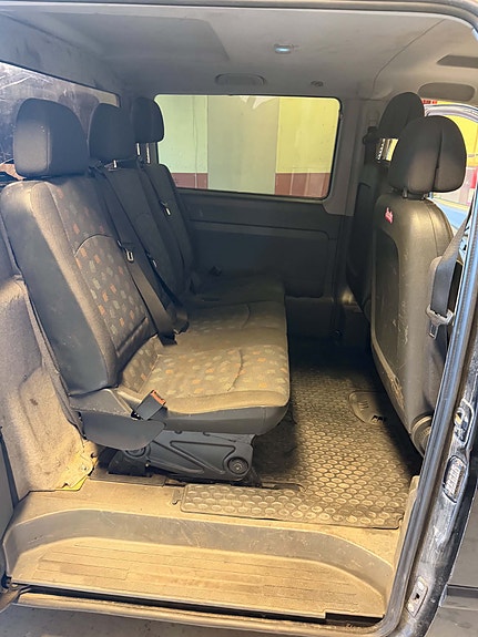 Mercedes-Benz Vito 120 5 of 5