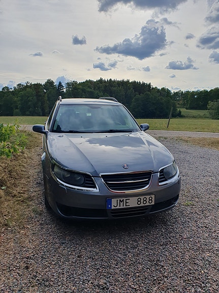 Saab 9-5 2 of 11