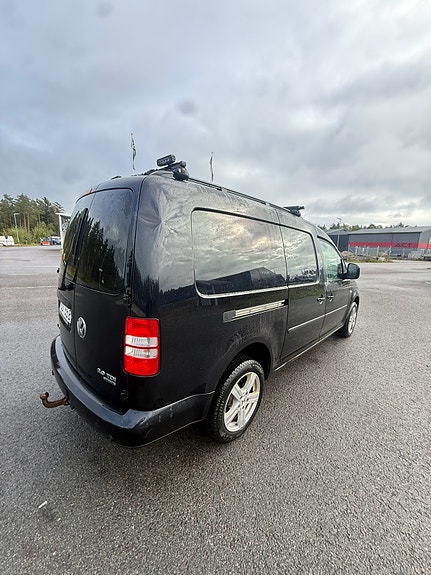 Volkswagen Caddy Maxi 4 of 7