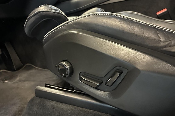 Volvo XC90 19 of 30