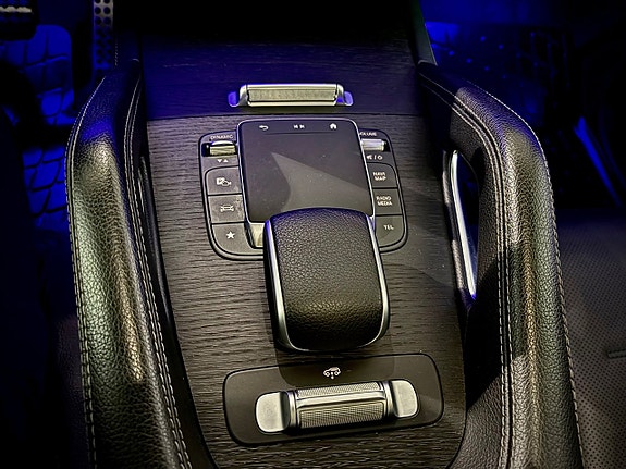 Mercedes-Benz GLE450 d 18 of 25