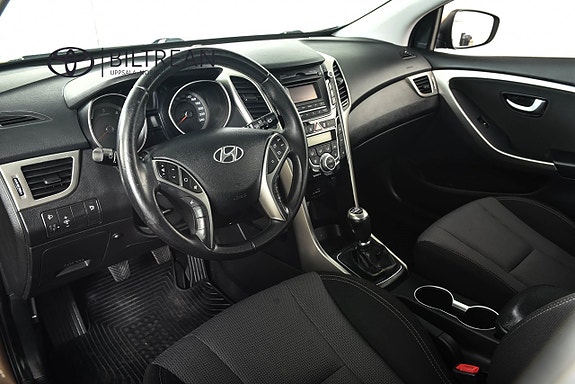 Hyundai i30 11 of 12