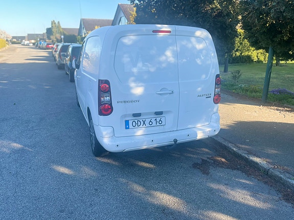 Peugeot Partner 3 of 3
