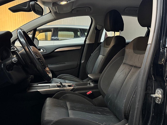 Citroen C4 14 of 15