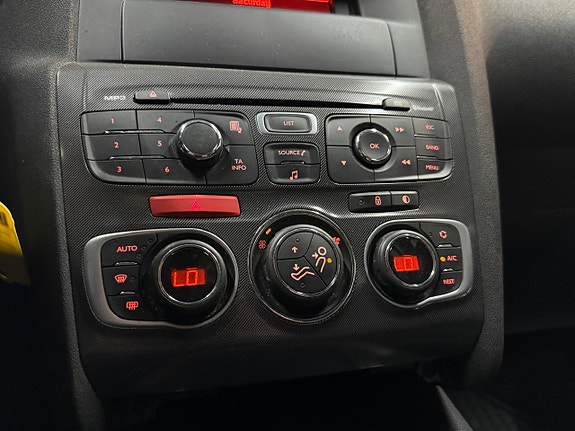 Citroen C4 12 of 15
