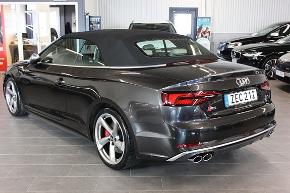 Audi S5 4 of 21