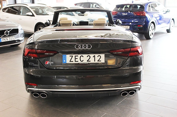 Audi S5 14 of 21