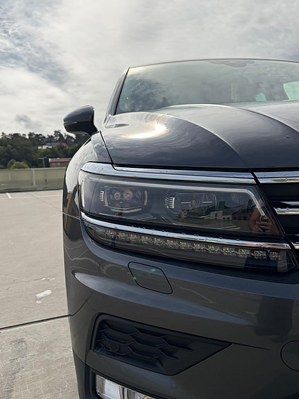 Volkswagen Tiguan 2 of 21
