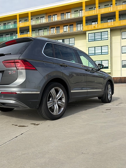 Volkswagen Tiguan 4 of 21