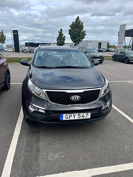 Kia Sportage 2 of 7