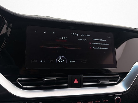 Kia e-Niro 22 of 30