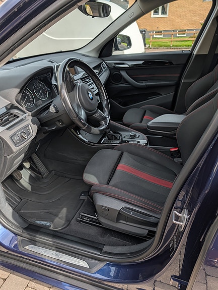 BMW X1 4 of 5