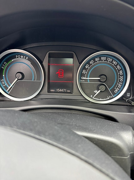 Toyota Auris 8 of 8