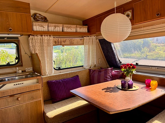 Adria 590 2 of 10