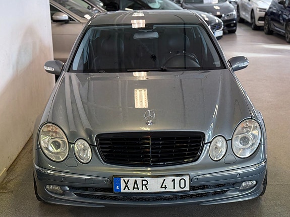 Mercedes-Benz E280 4 of 15