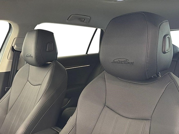 Skoda Superb 9 of 13