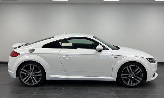 Audi TT 3 of 18