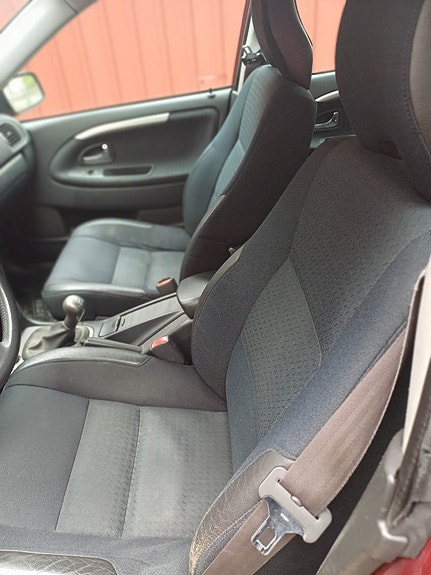 Volvo S40 4 of 6
