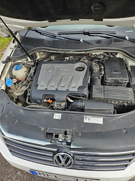 Volkswagen Passat 8 of 8