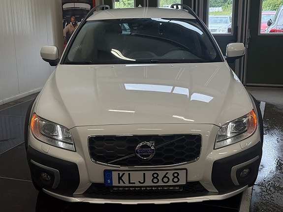 Volvo XC70 8 of 27