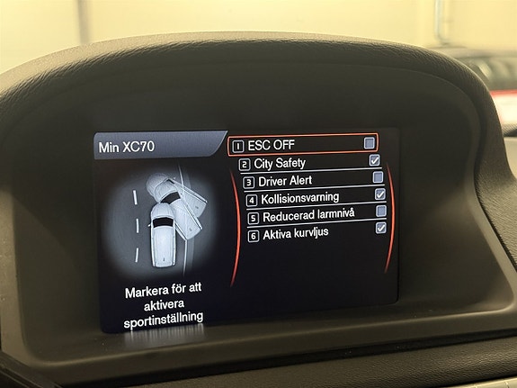 Volvo XC70 20 of 27