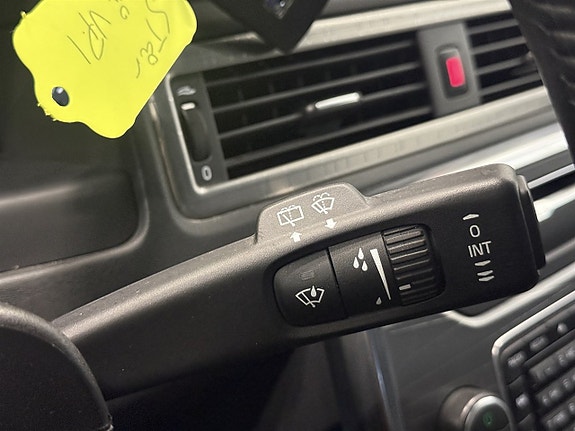 Volvo XC70 15 of 27
