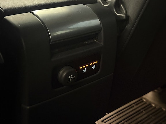 Volvo XC70 24 of 27