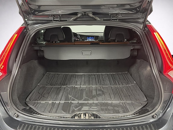 Volvo V60 10 of 20