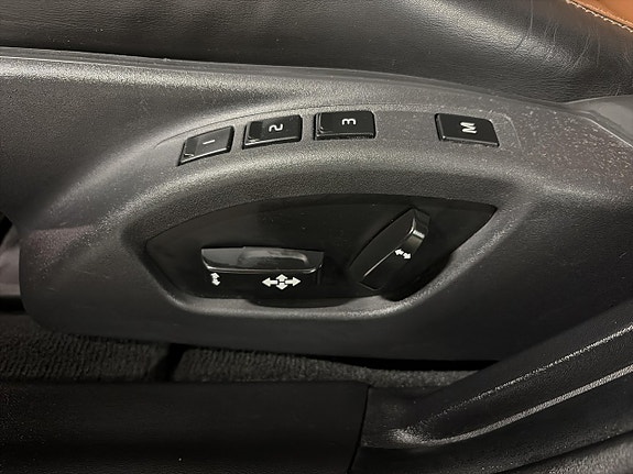 Volvo V60 14 of 20